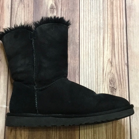 UGG Womens Bailey Button Boots in Black - Picture 3 of 9